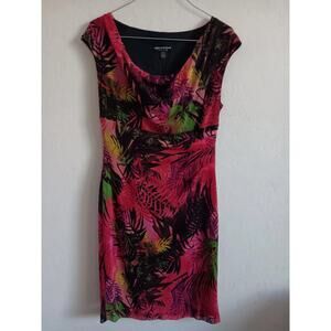Corrected Apparel Dress, Women’s Petite Size 8, Hawaiian Floral print, Lined,...